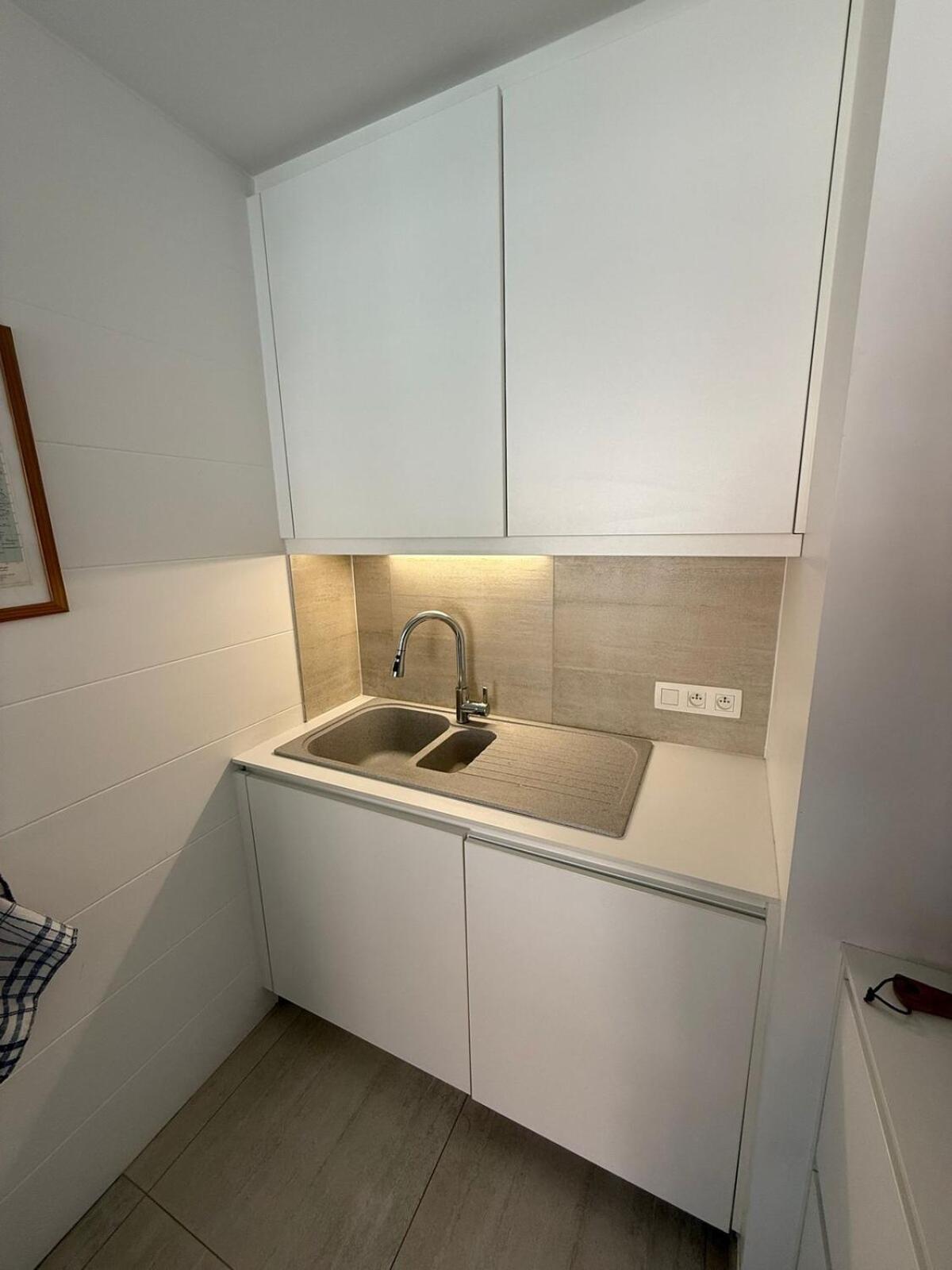 Nereid Thaleia Appartement *